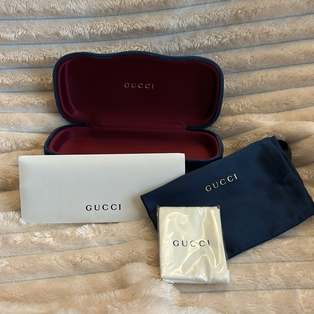 Gucci Authentic Designer Hard Velvet Clamshell Case